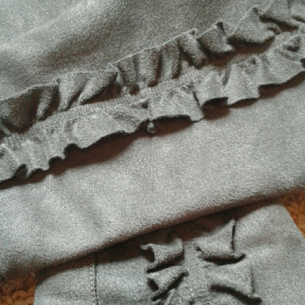 Bakers Suede Ruffle Boots - Picture 4 of 4